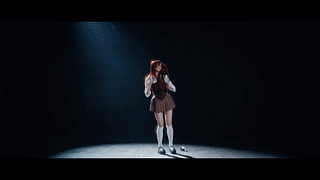 LE SSERAFIM (르세라핌) 『Smart』 MV