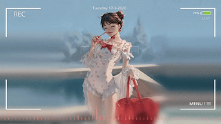 穿红白配色衣服的女孩