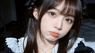 嘟嘴美女
