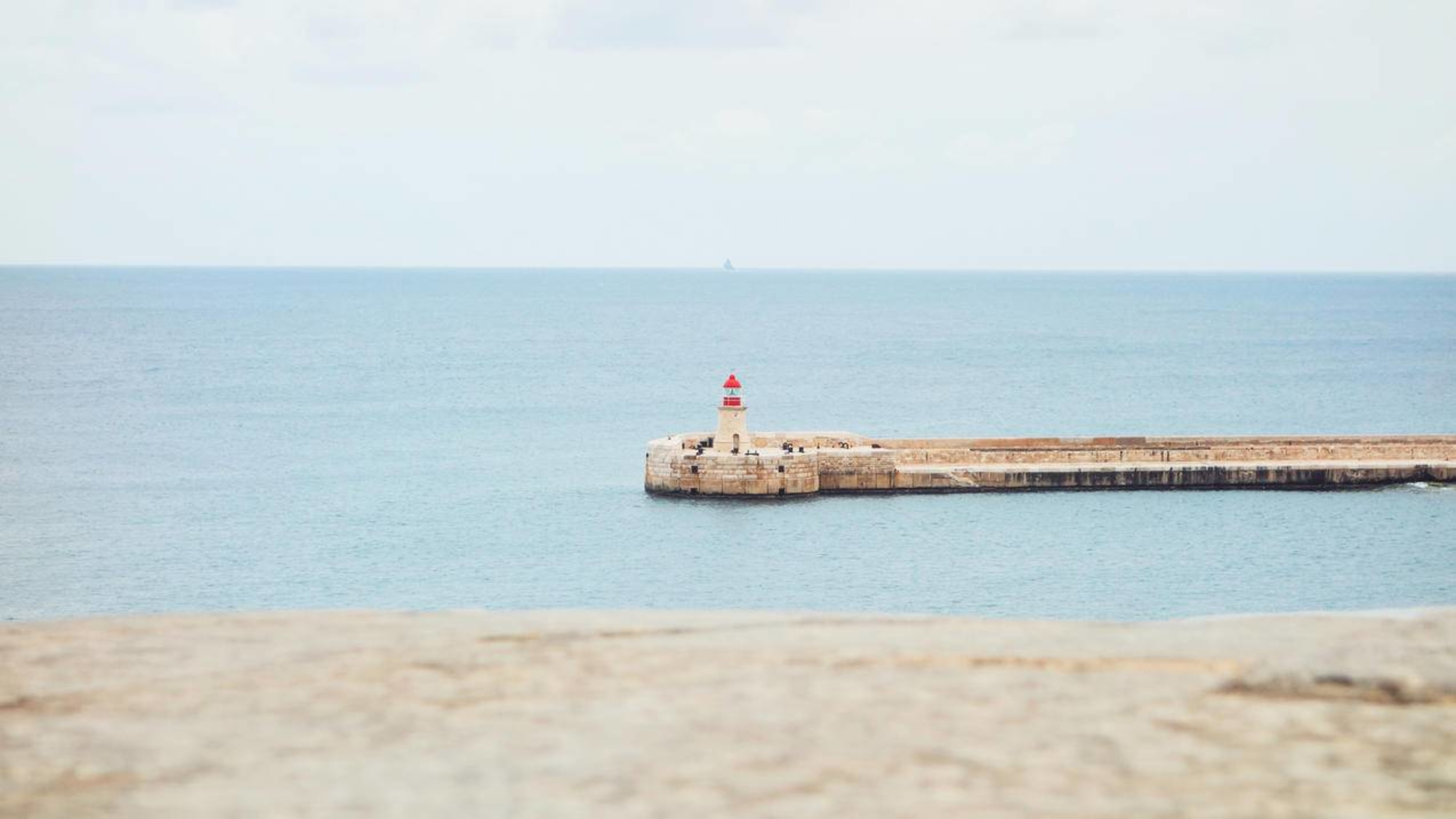 风景大海海洋天堂防浪堤