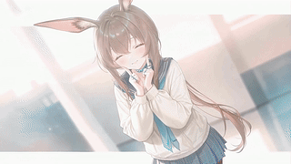阳光下的兔耳少女