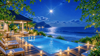 月夜滨海泳池风光
