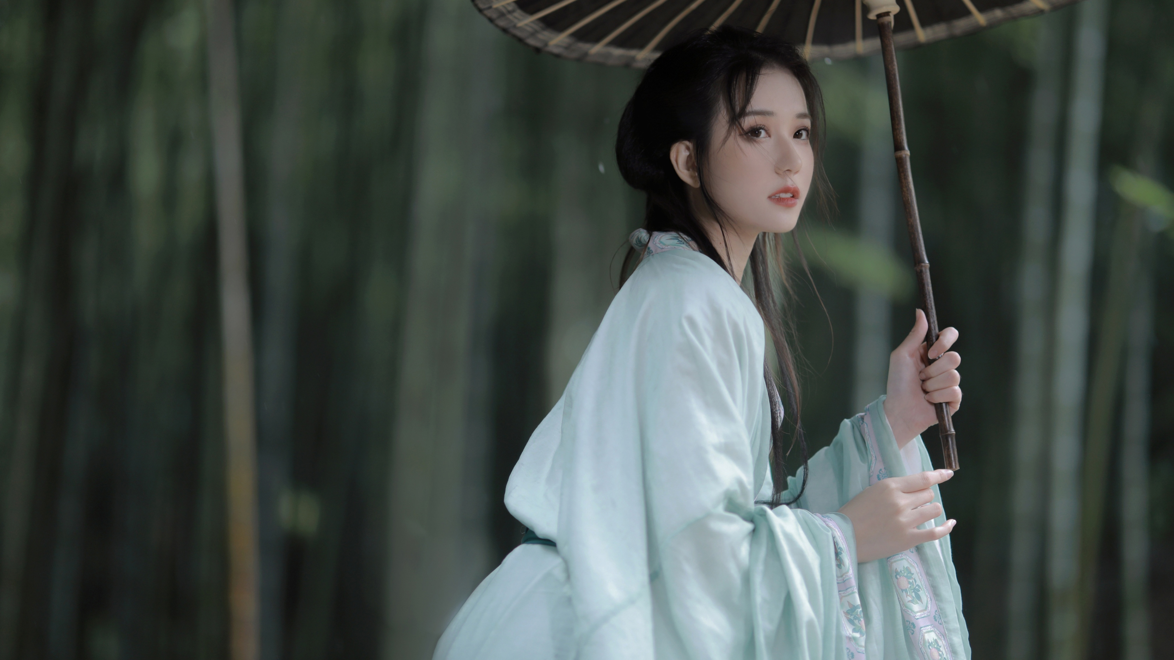 唯美古装美女 油伞 仙女