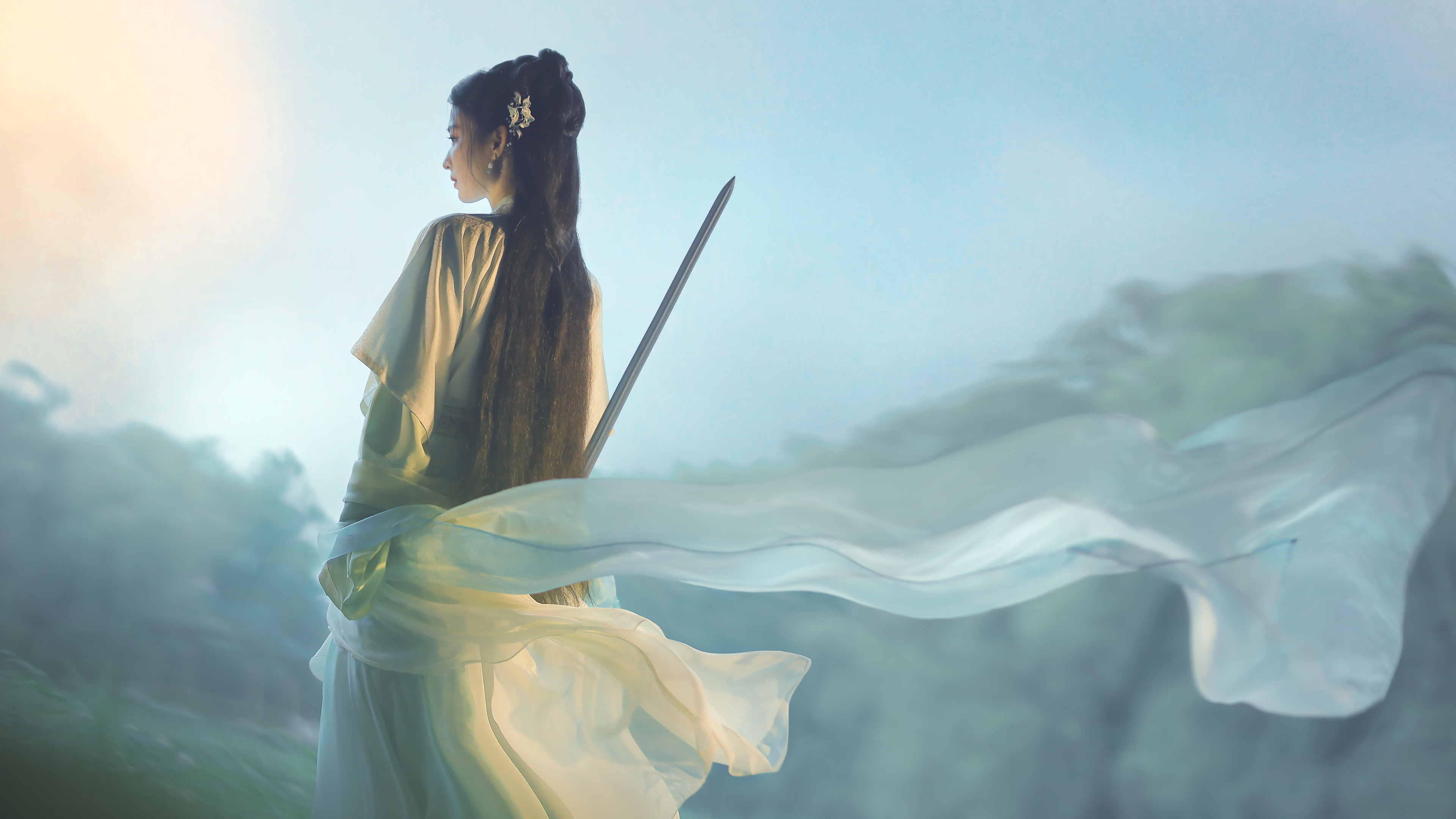 唯美古风美女 剑 背影