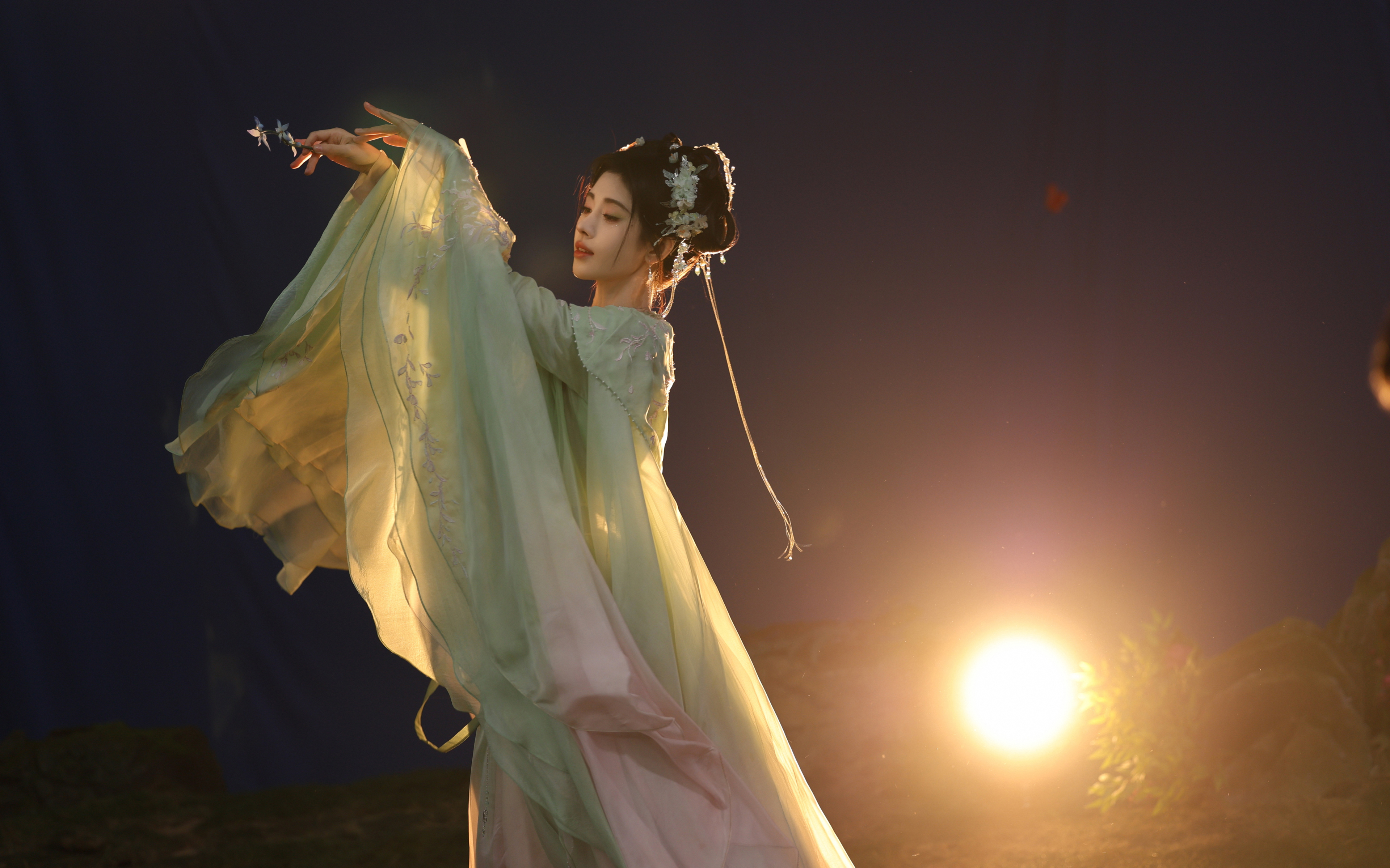 唯美古风美女鞠婧祎4K壁