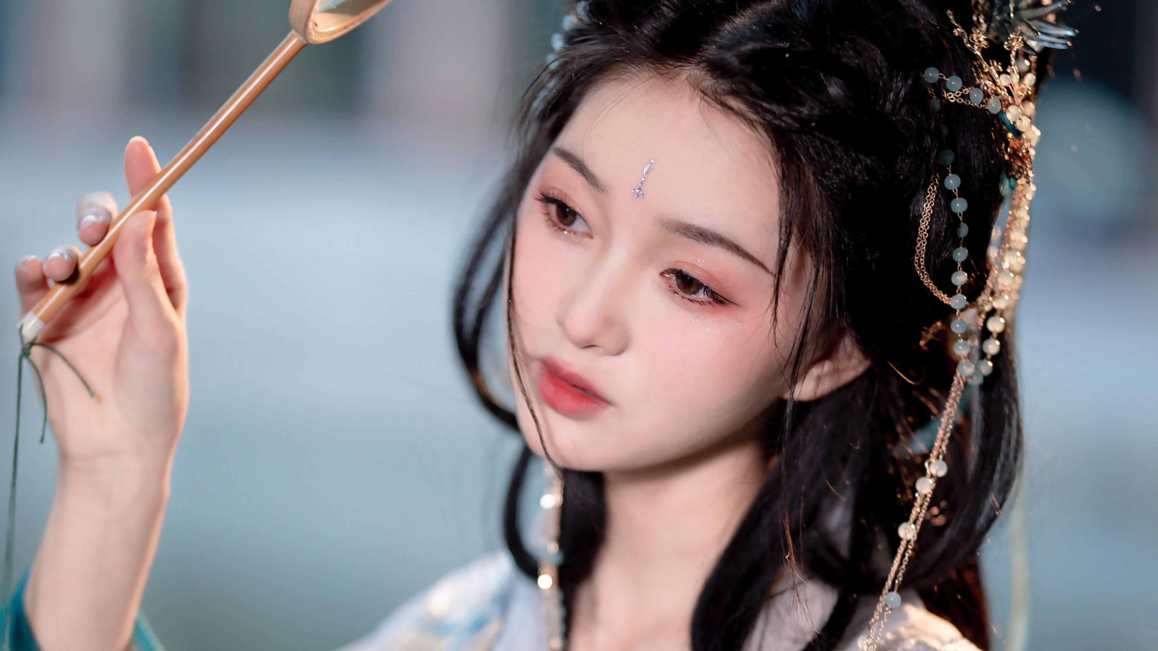 好看清纯长发古装美女4k