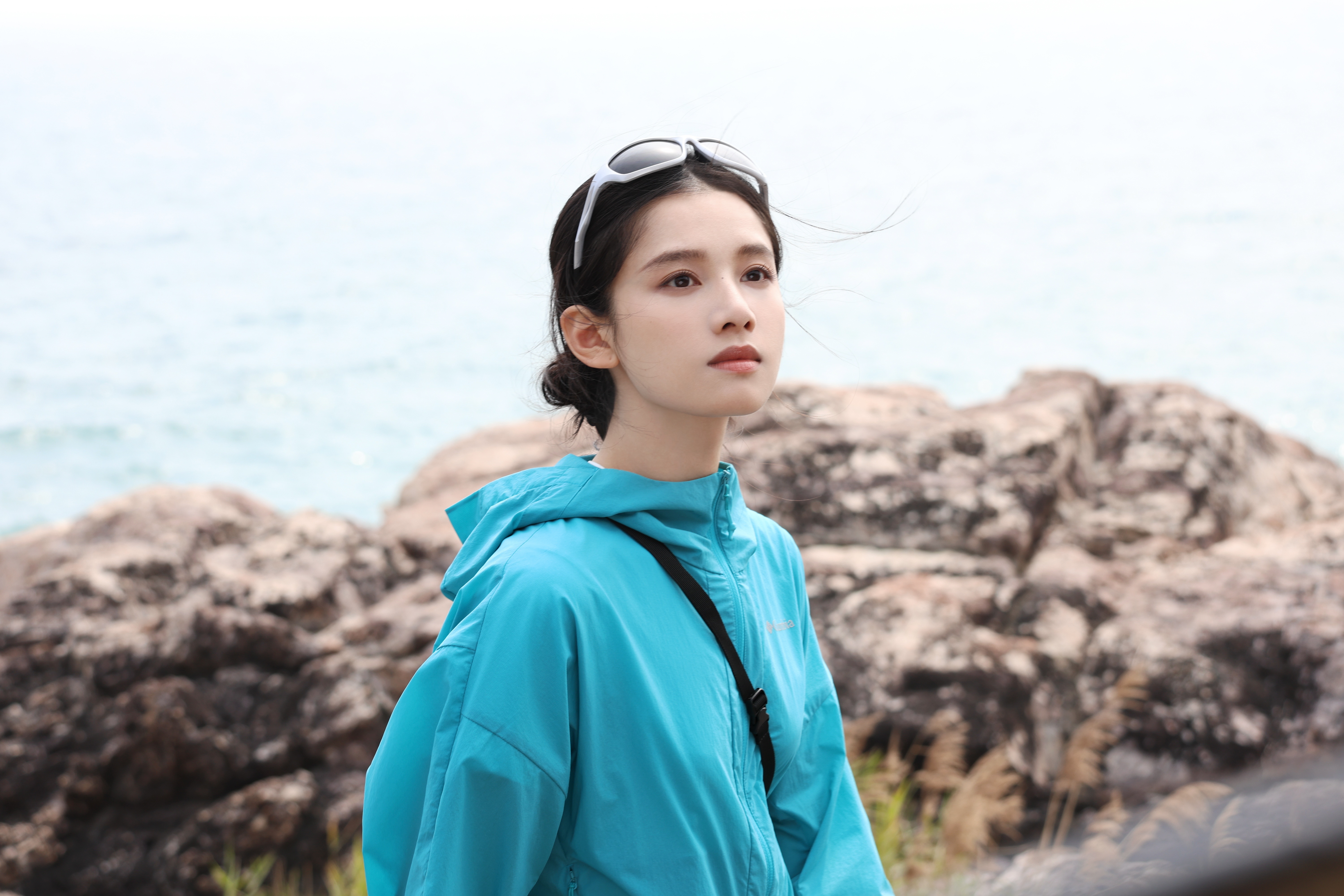 张婧仪 海边户外美女 6K