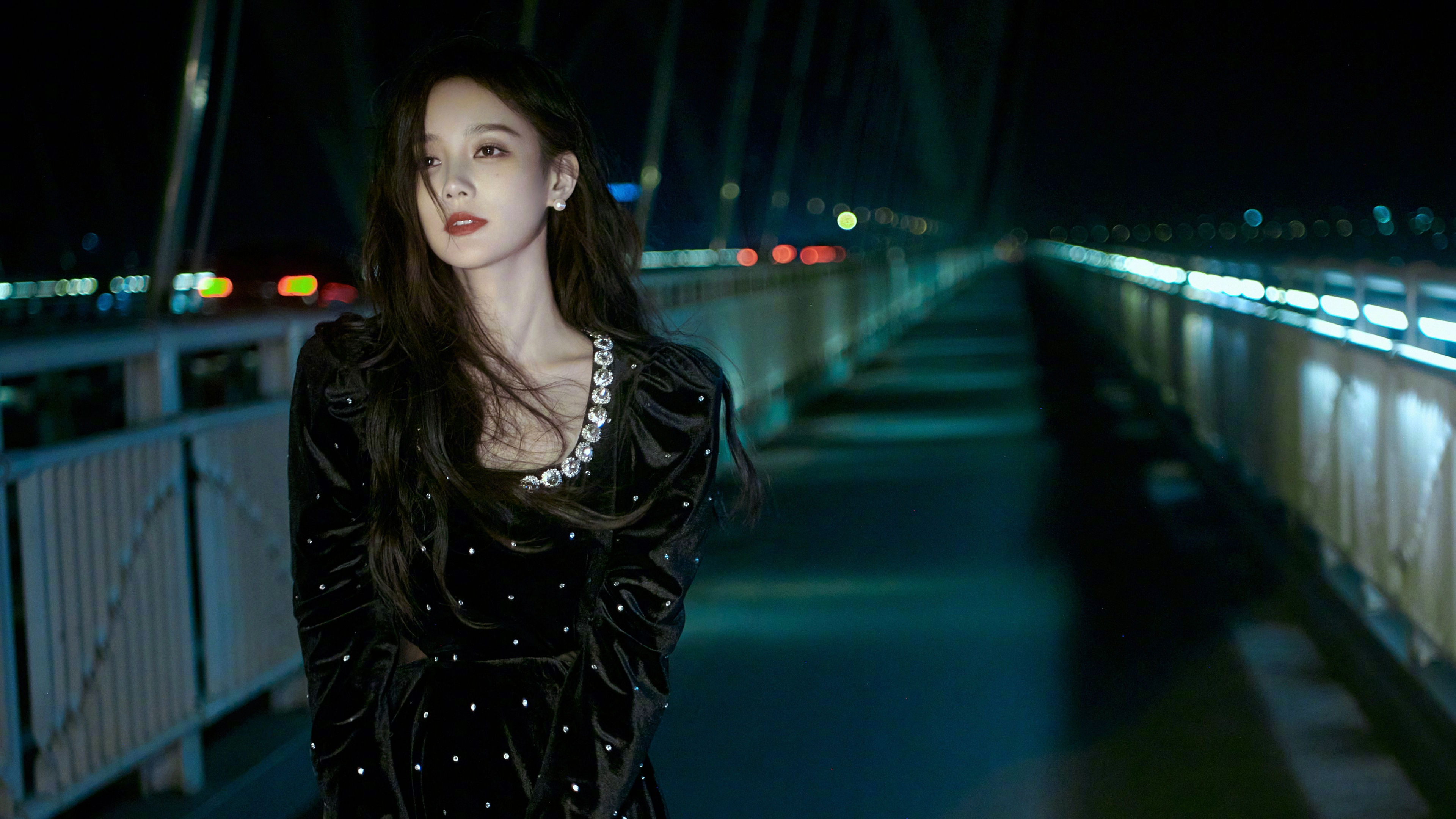 晚上 桥 美女 李一桐 4k