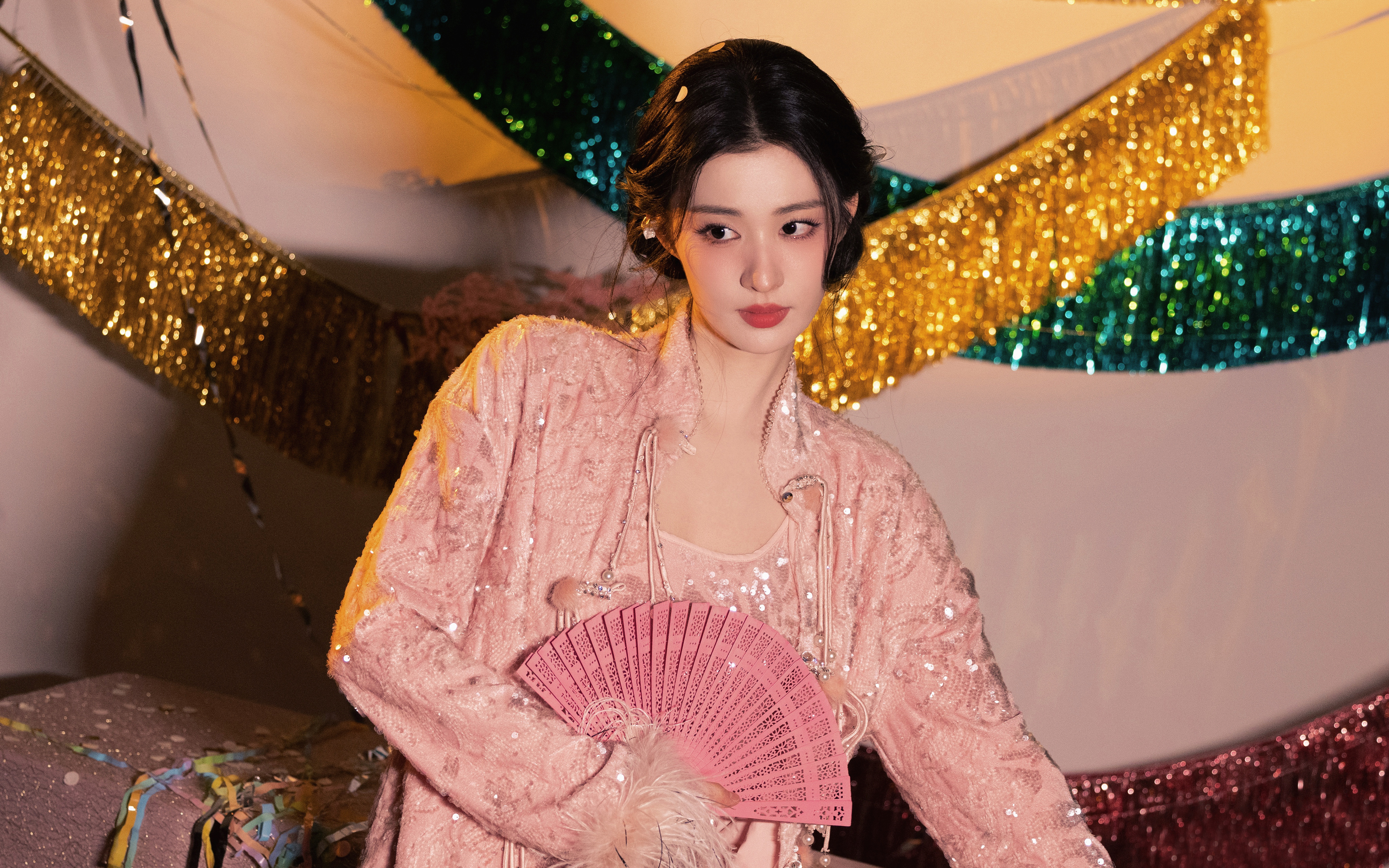 王楚然 蛇年美女图片 4K