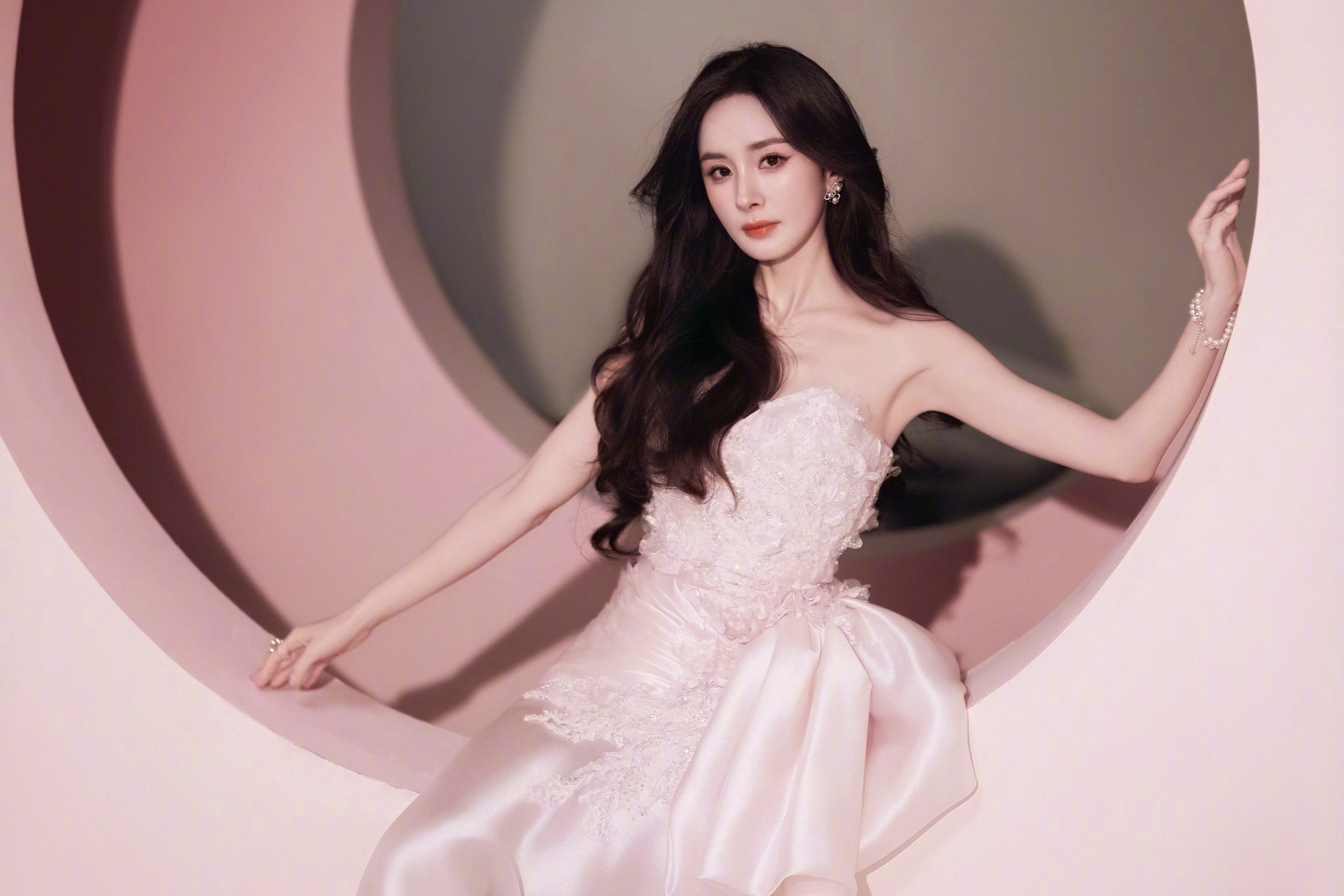 粉色裙子美女杨幂4k高清
