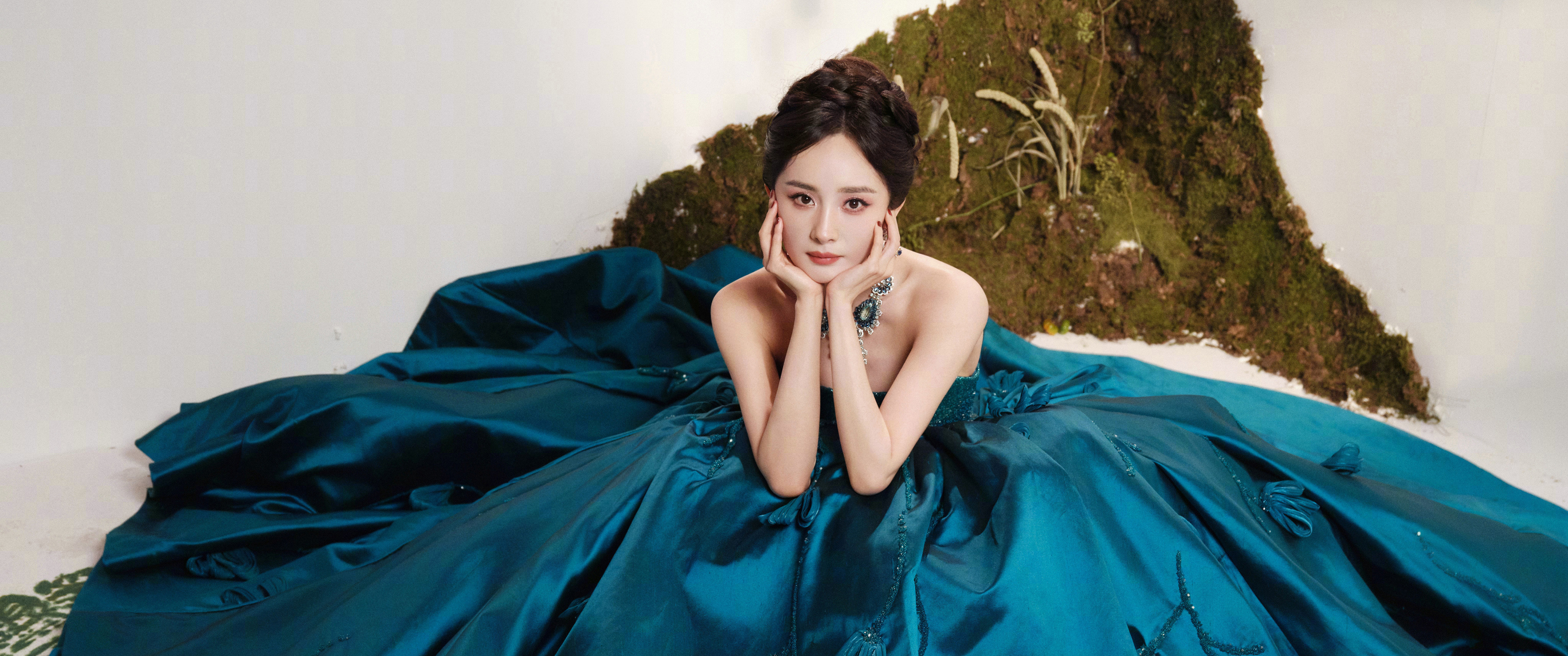 蓝色长裙美女杨幂3440x1