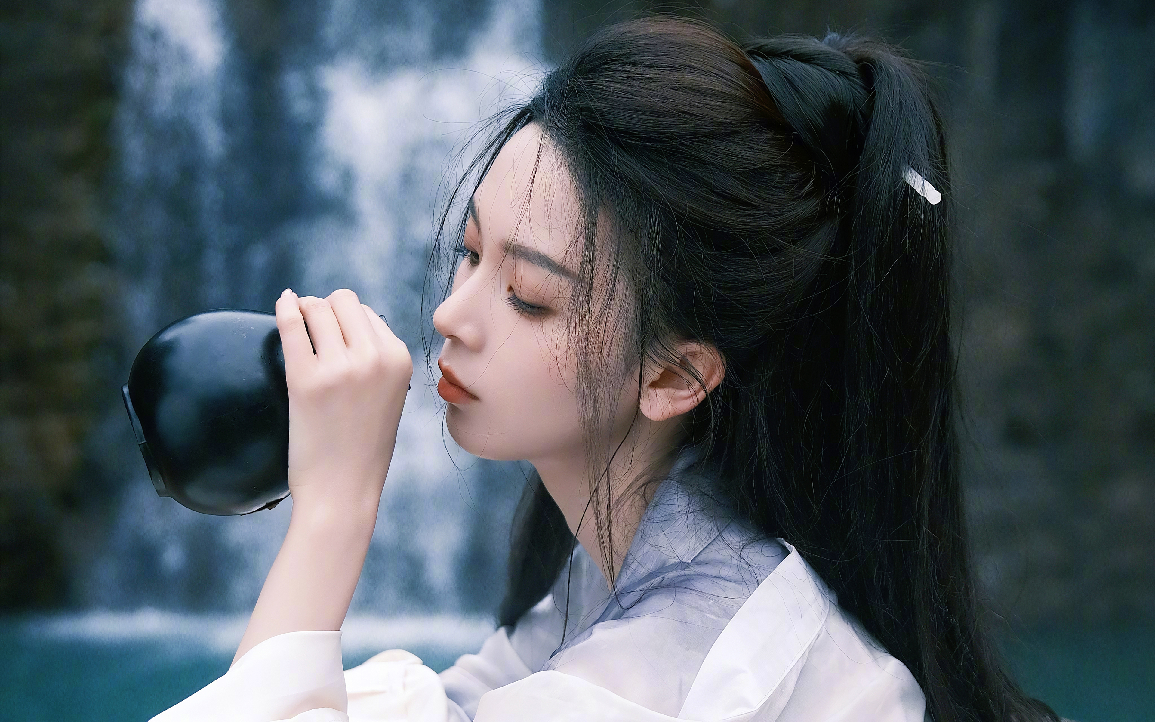 陈瑶 古风 小酒壶 4k美