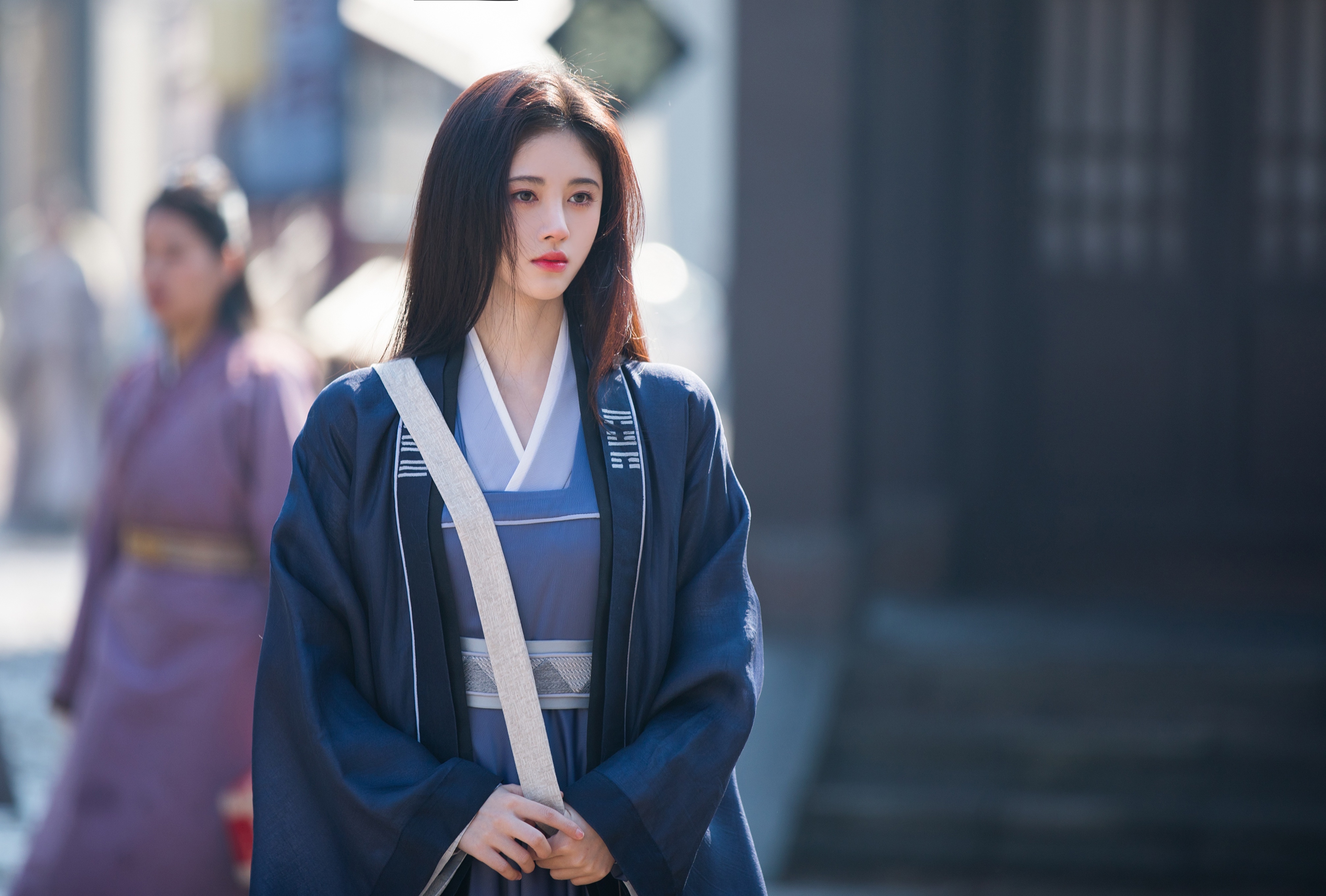 鞠婧祎漂亮书生女装剧照