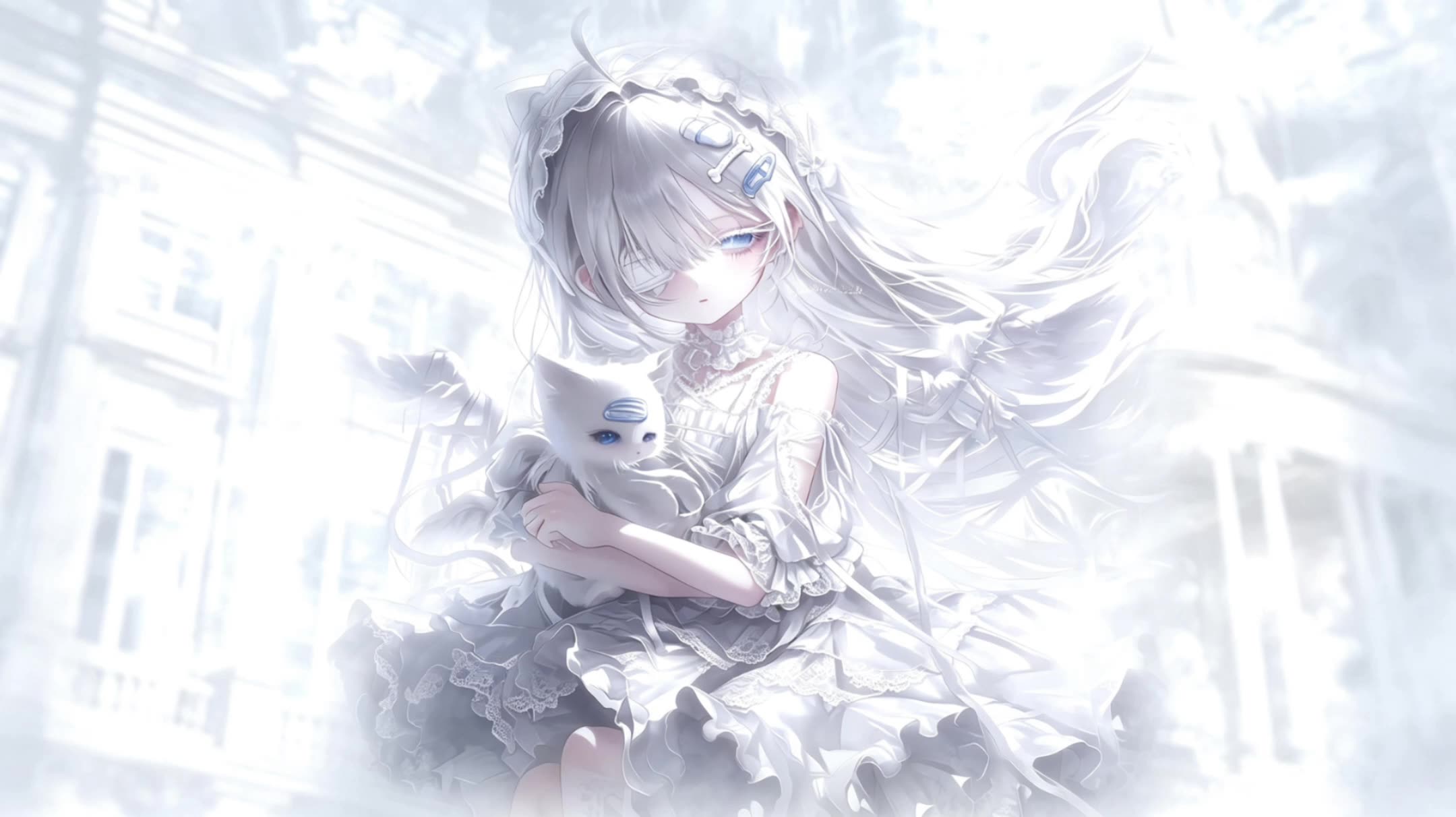 银白长发抱玩偶少女
