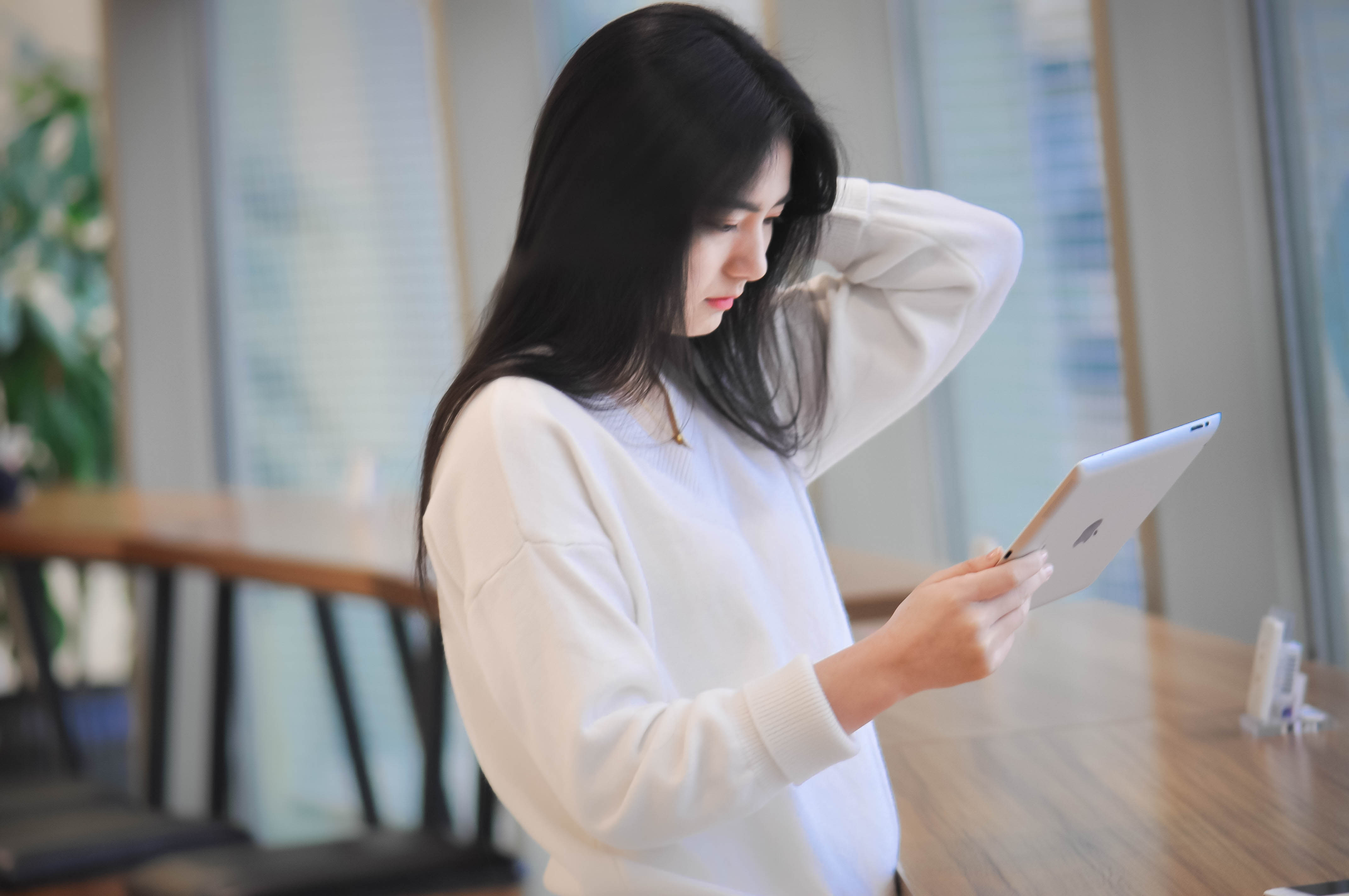 侧面女性图片素材_4662