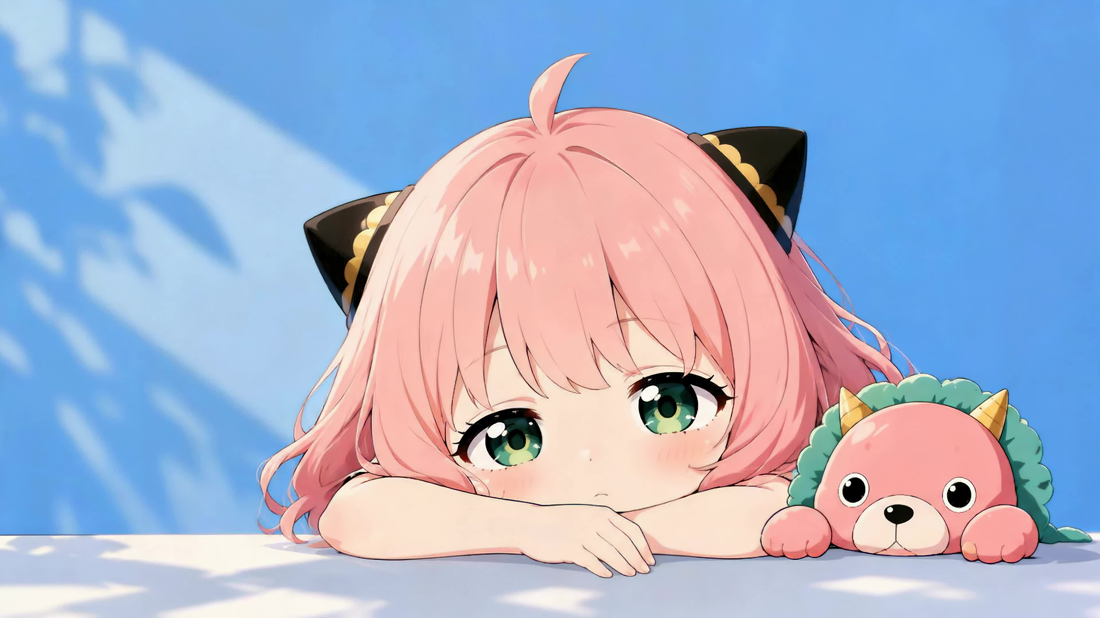 趴桌少女阿尼亚