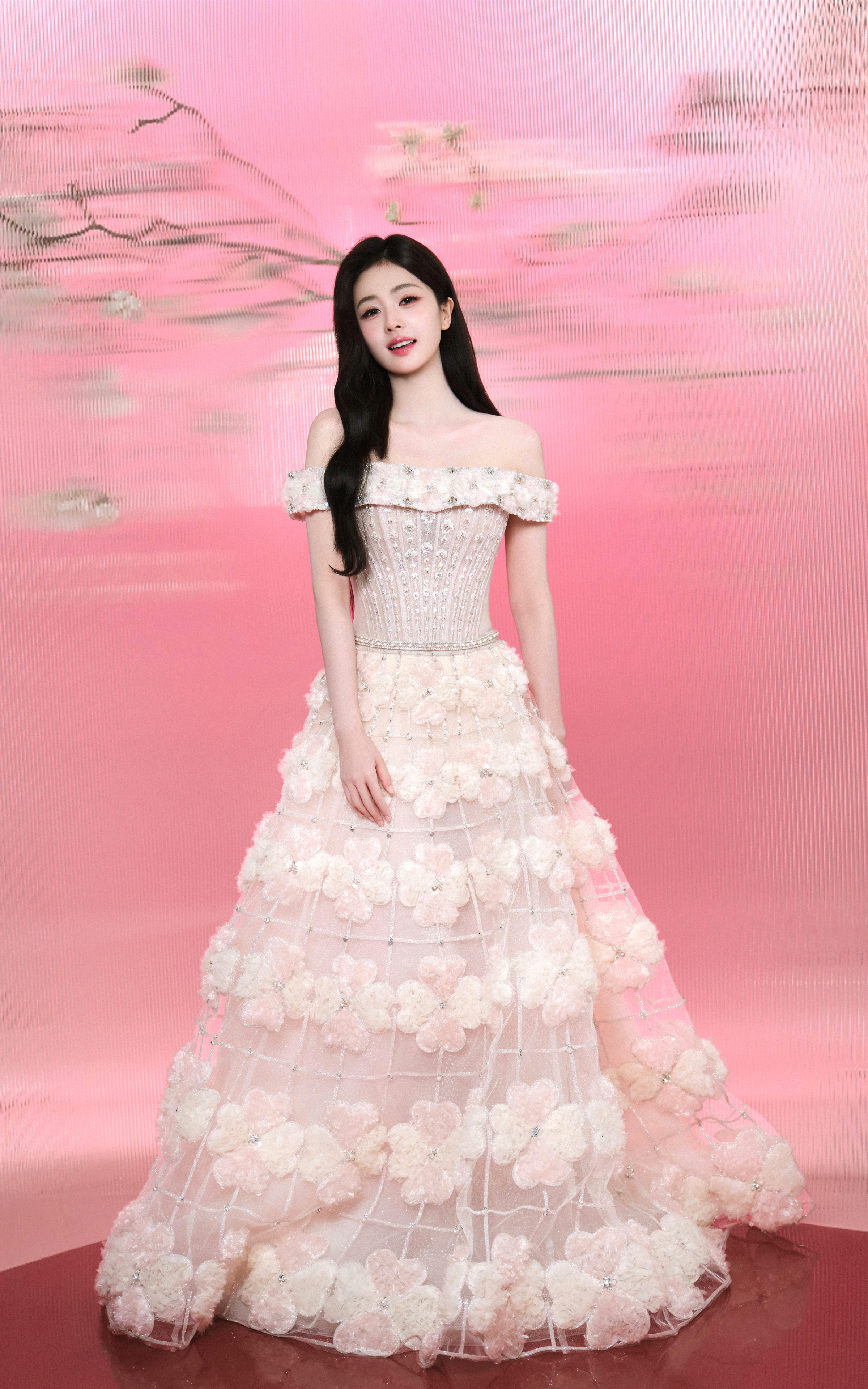 粉裙可爱美女白鹿4k手机壁纸竖屏高清