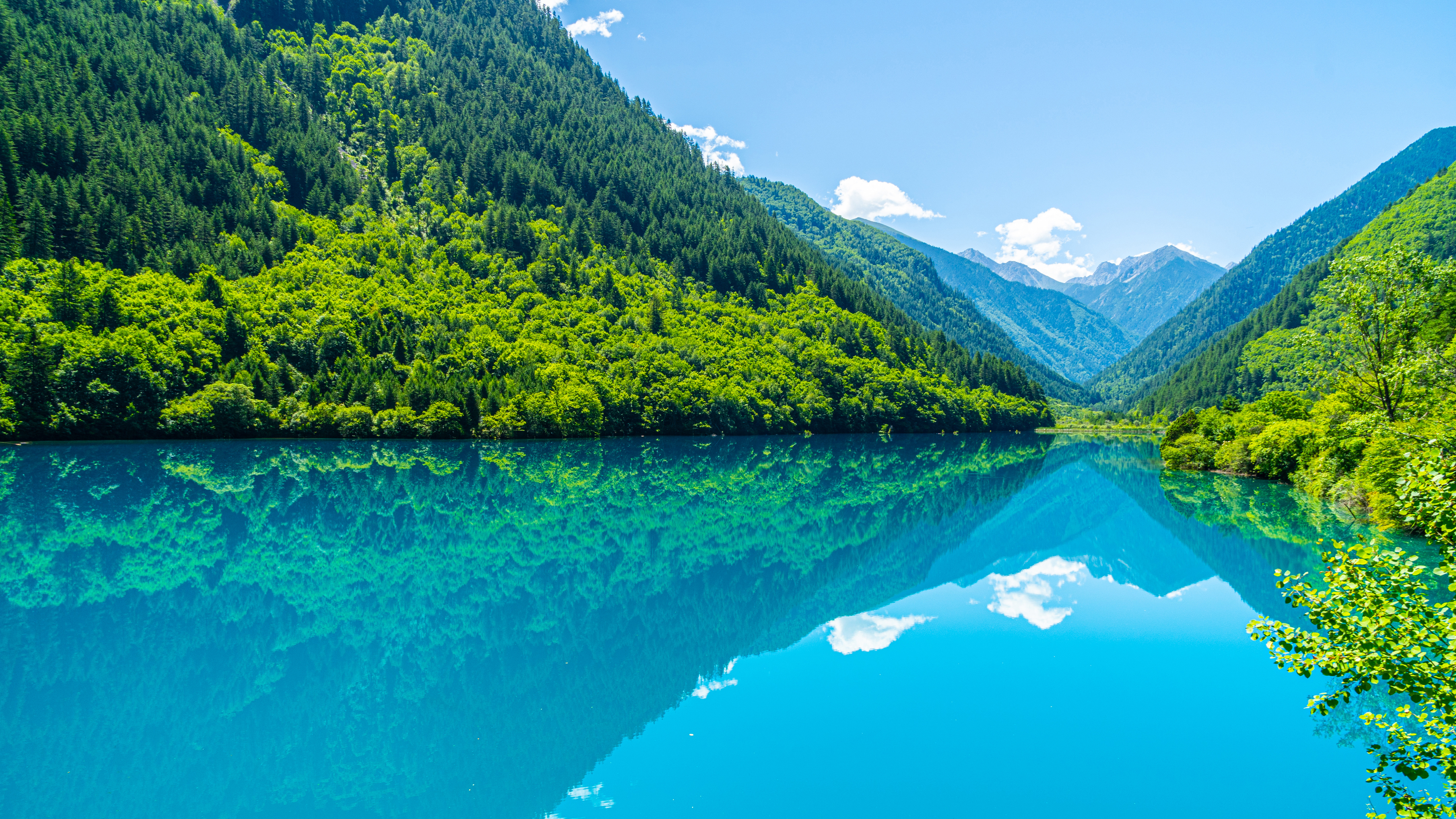 自然山水风景 河流湖水 蓝天白云 4k壁纸