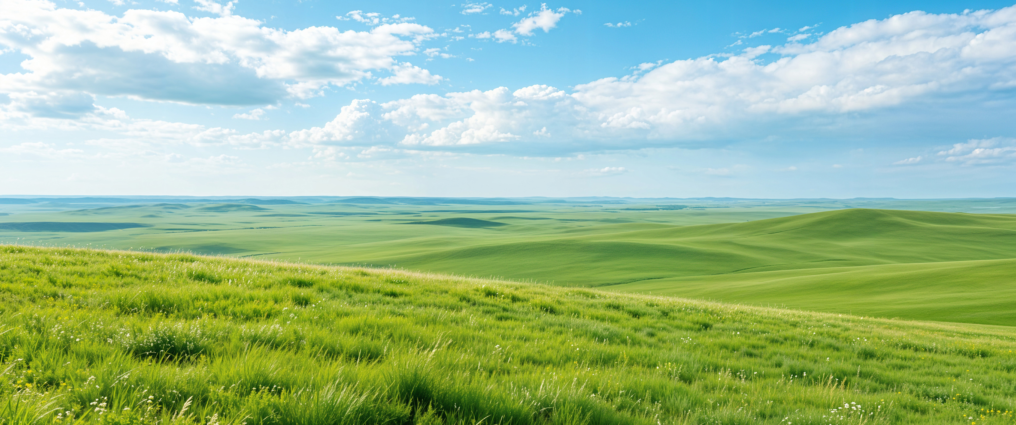 蓝天白云绿草地清新风景3440x1440带鱼屏壁纸超清