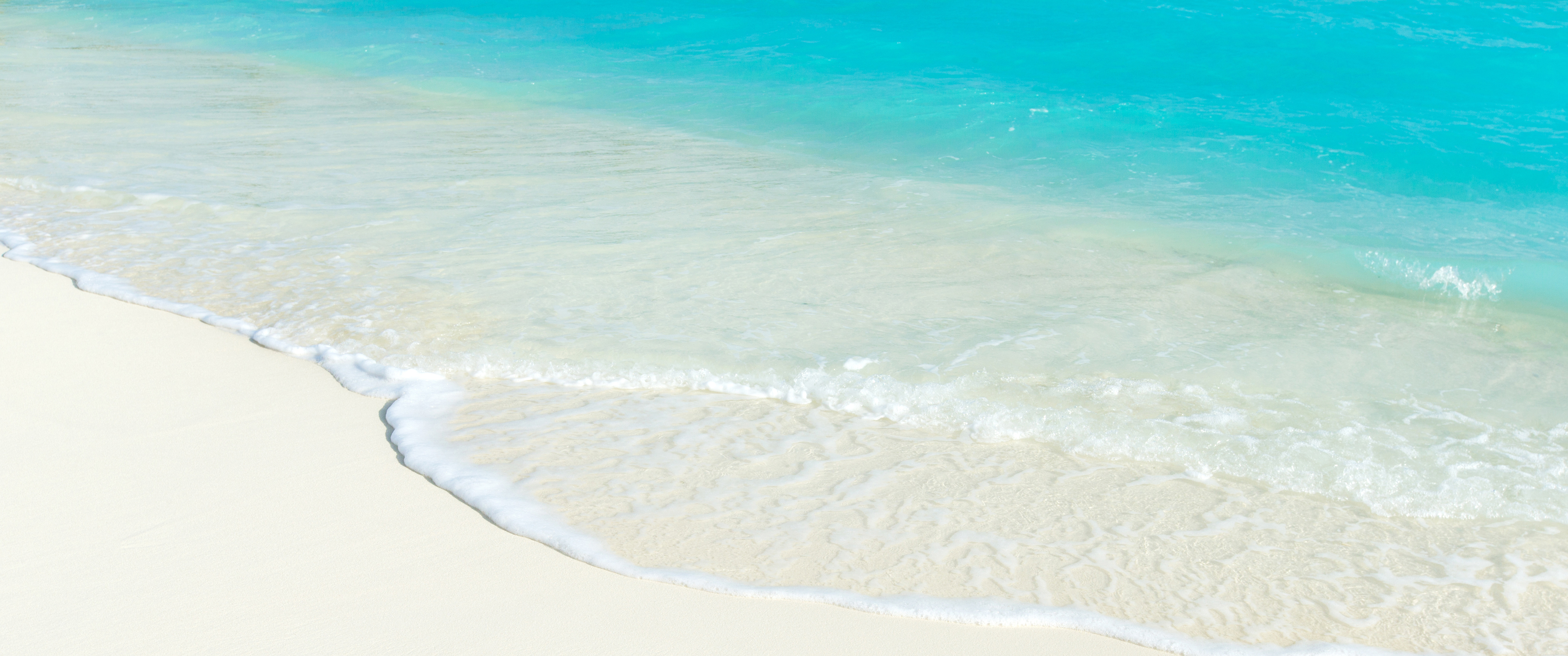 蓝色大海 海浪 沙滩 3440x1440带鱼屏风景壁纸