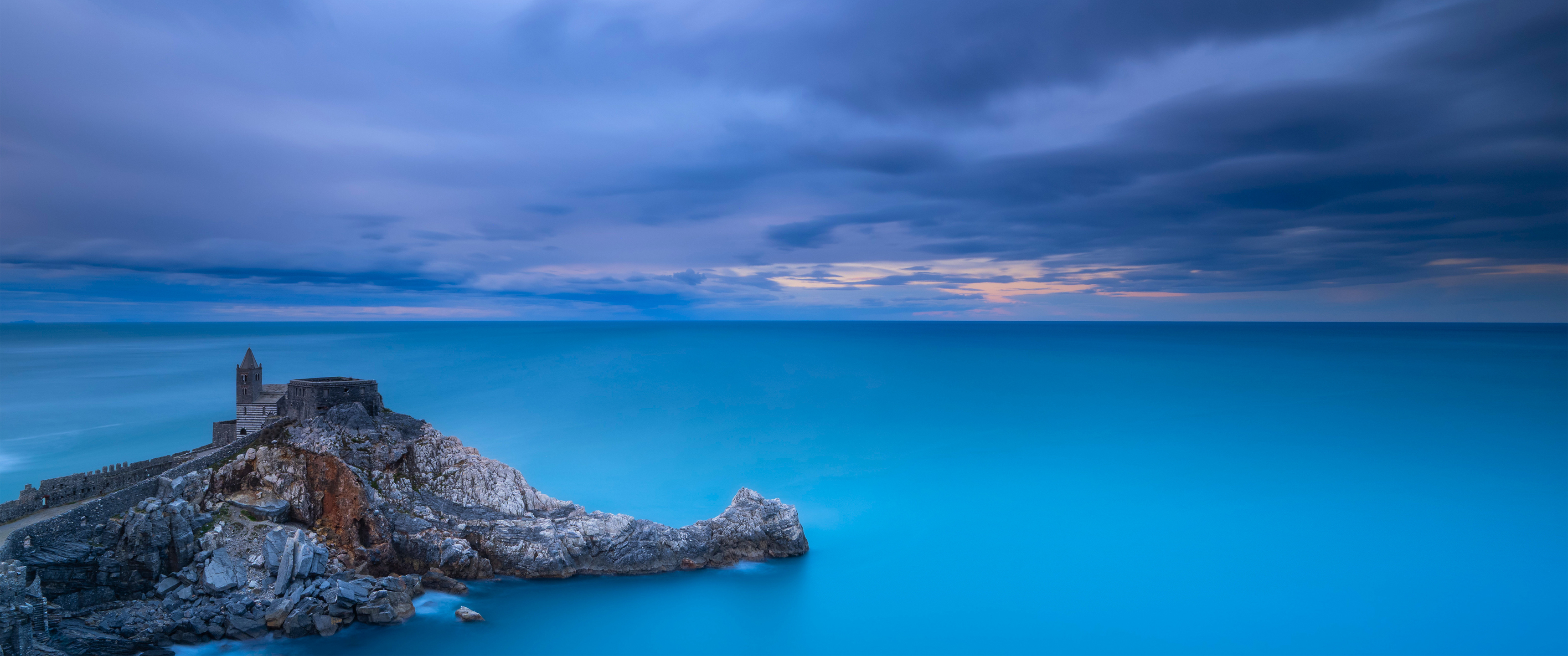 蓝色大海风景3440x1440带鱼屏壁纸