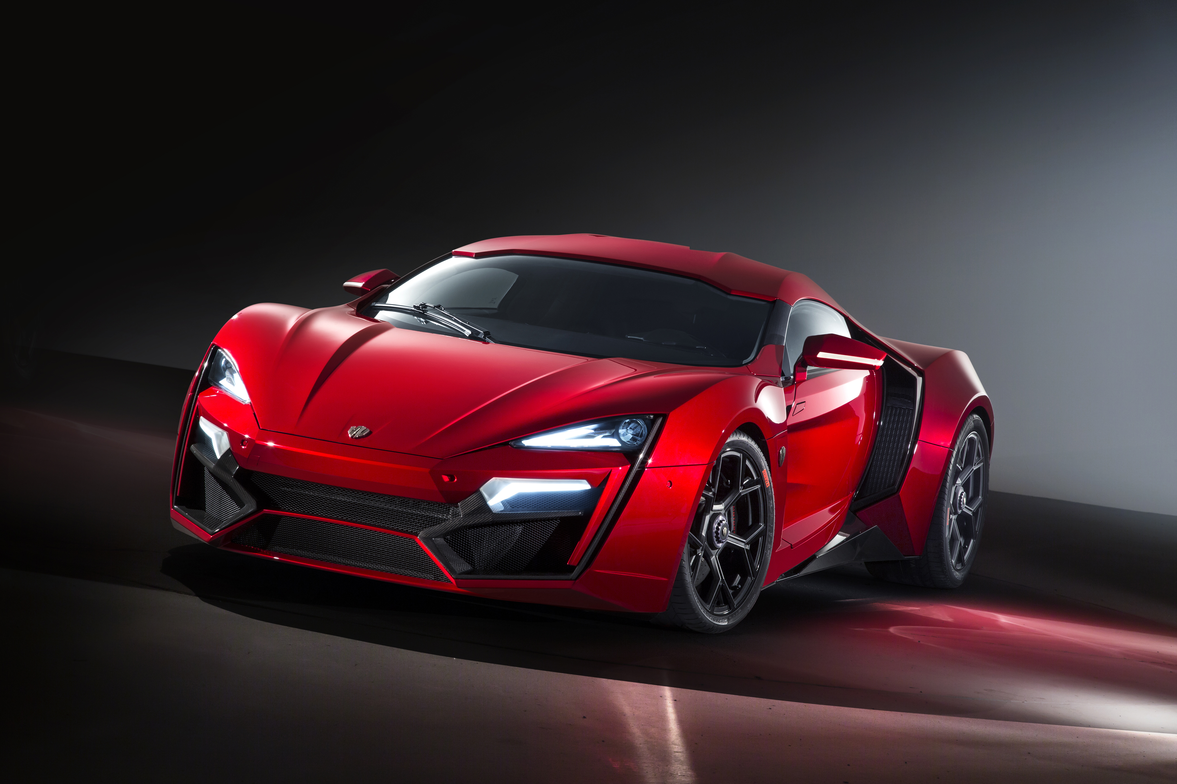HyperSport Lykan 红色_12560