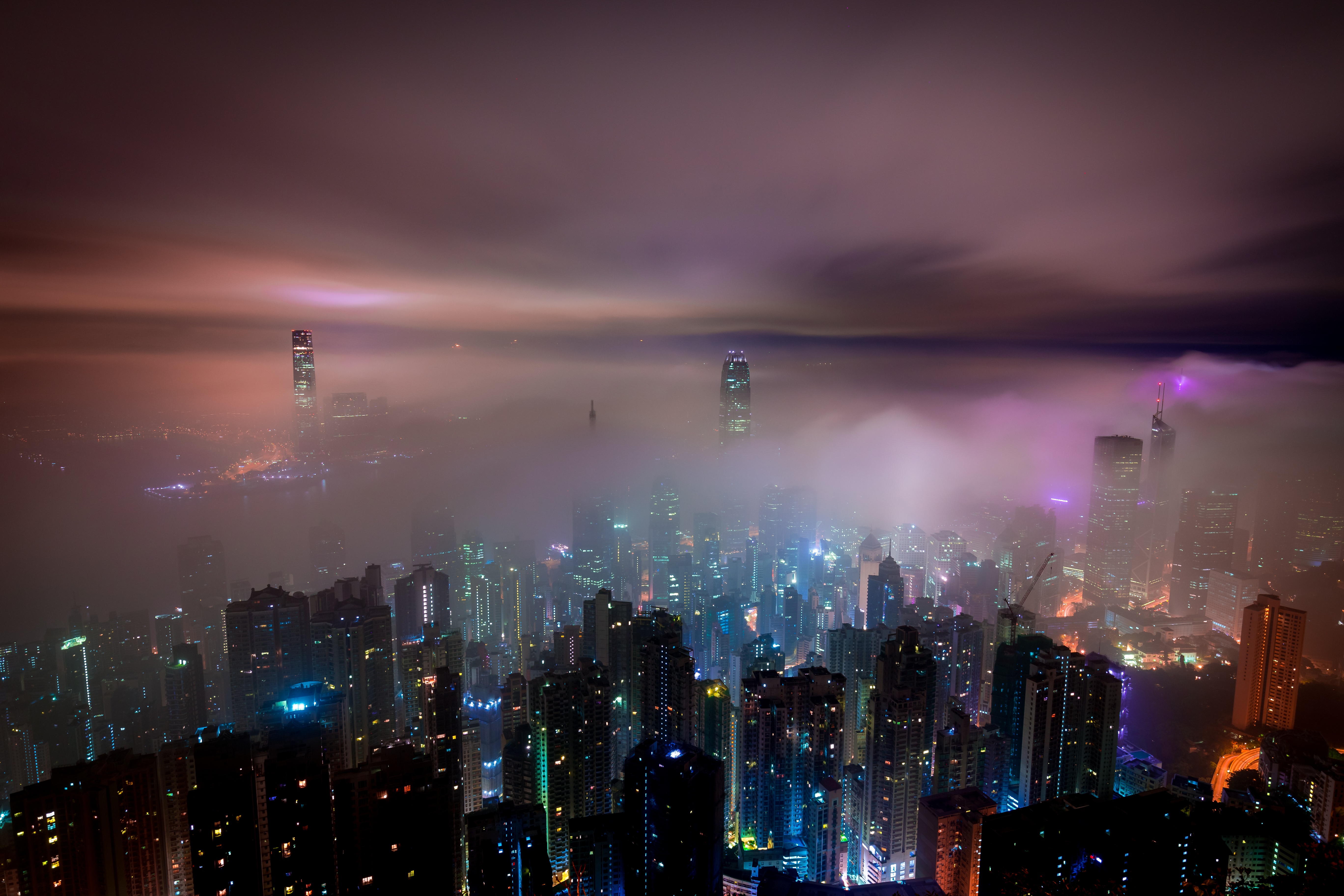 云海 霧 云 山 香港 金_12145