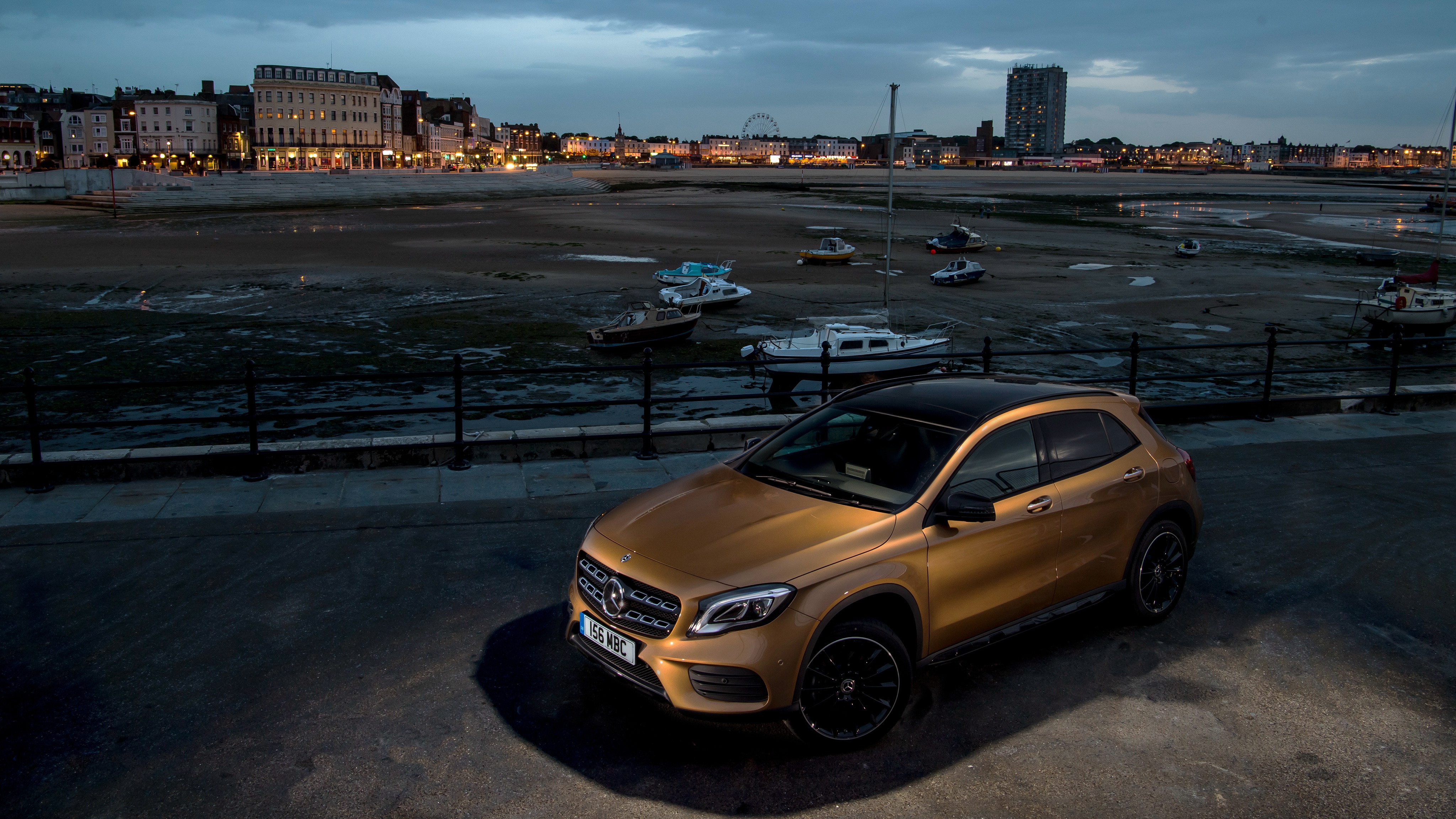 奔驰GLA,4MATIC,AMG,220_15868