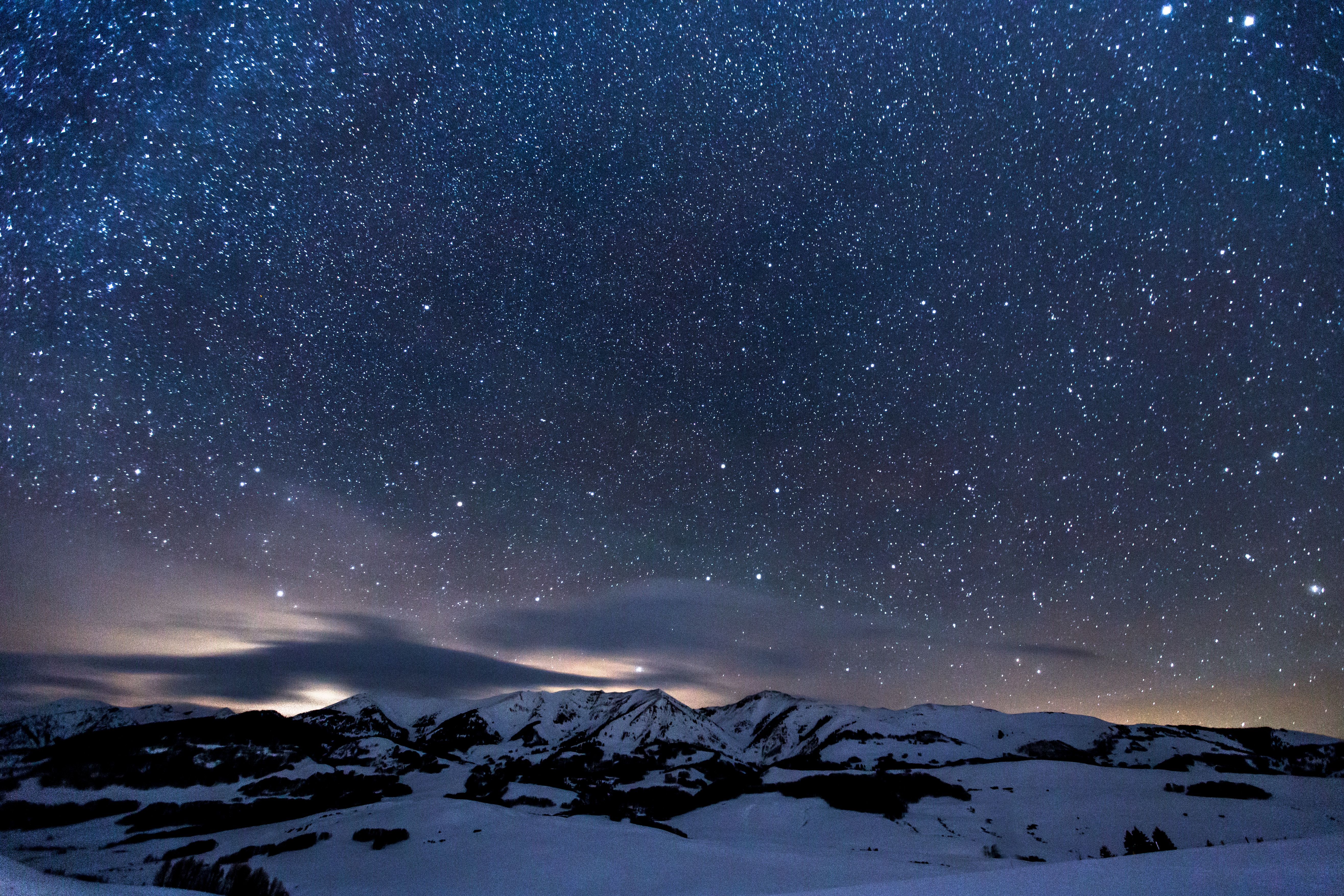 夜晚 山 星空5K风景壁纸_10298