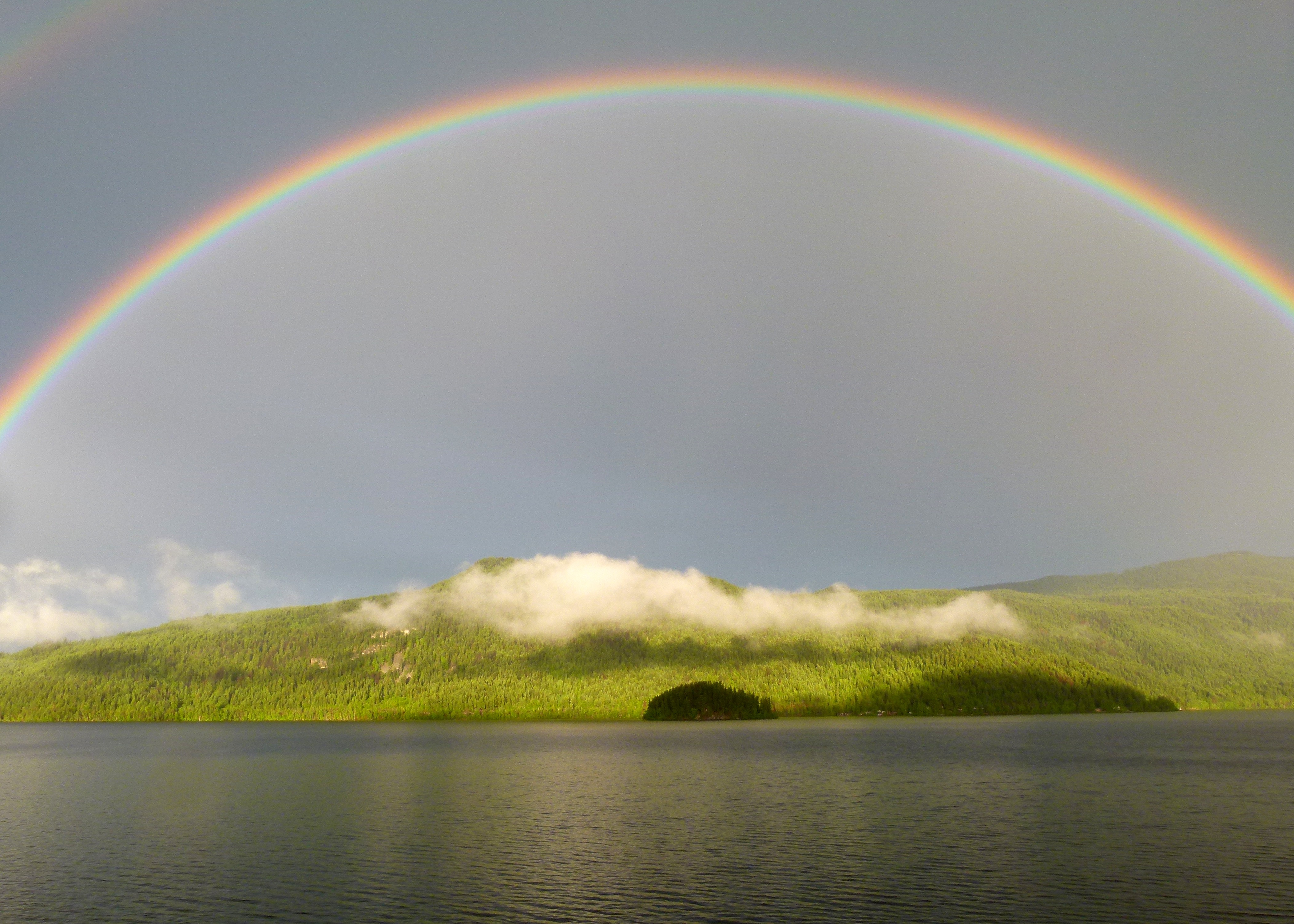 彩虹 卡尼姆湖 风景4k图_6063