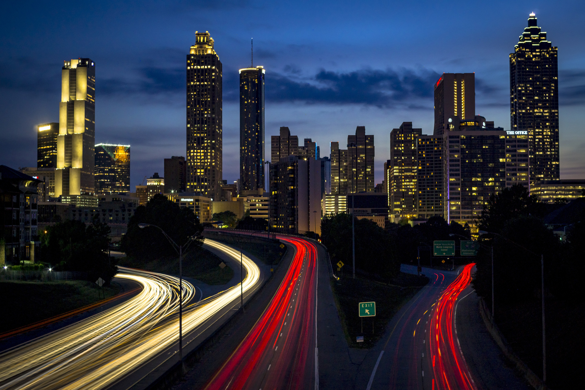 顺畅的城市道路风光图片_3661